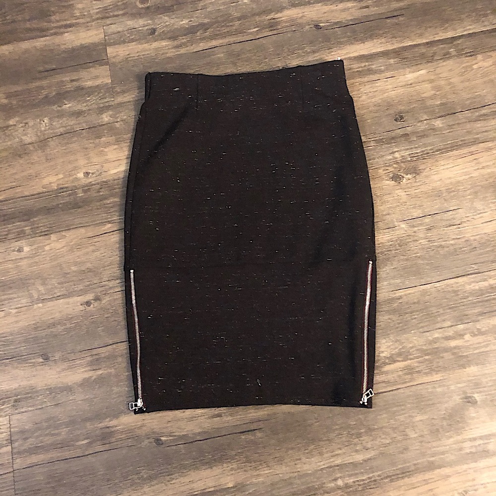 Wilfred Aritzia Campage pencil skirt size 4
